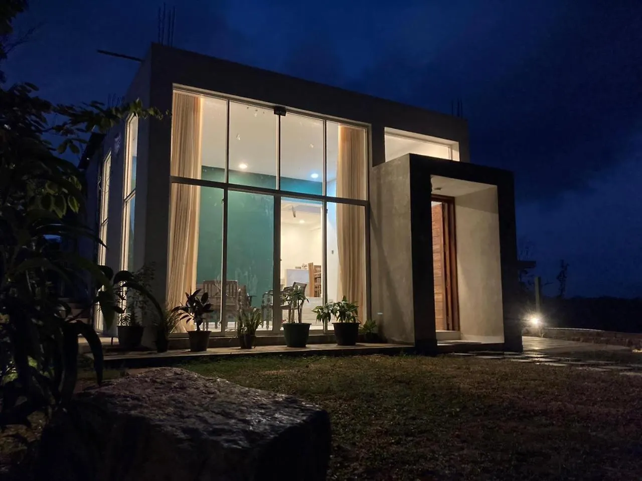 The Anchorage, Hanthana Kandy Holiday home